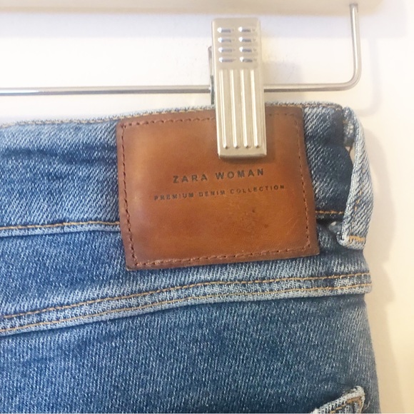Zara Woman High Rise Jeans Size 10 - Picture 3 of 5